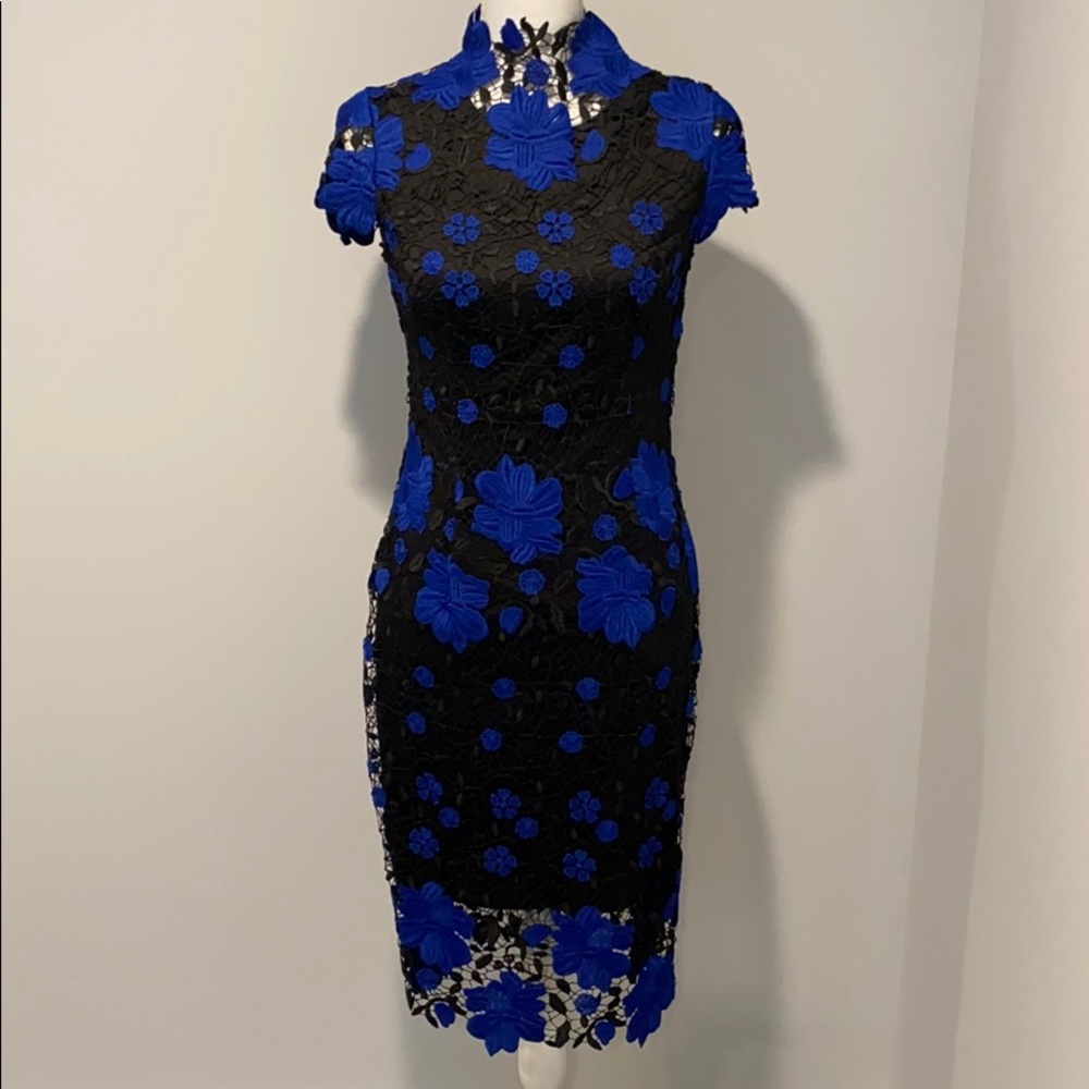 Laundry by Shelli Segal Mock-Neck Lace Web Dress - Picture 8 of 15